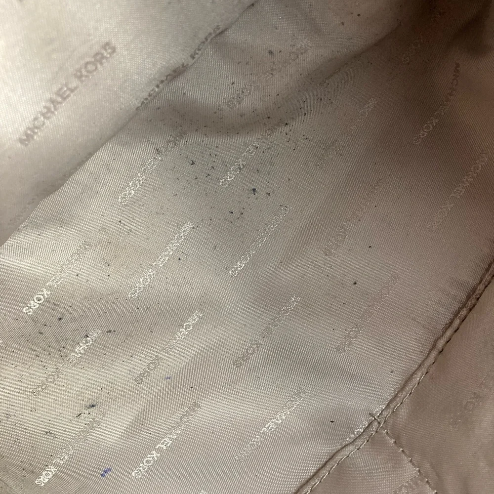 Michael Kors BURGANDY SIGNATURE Tote Bag